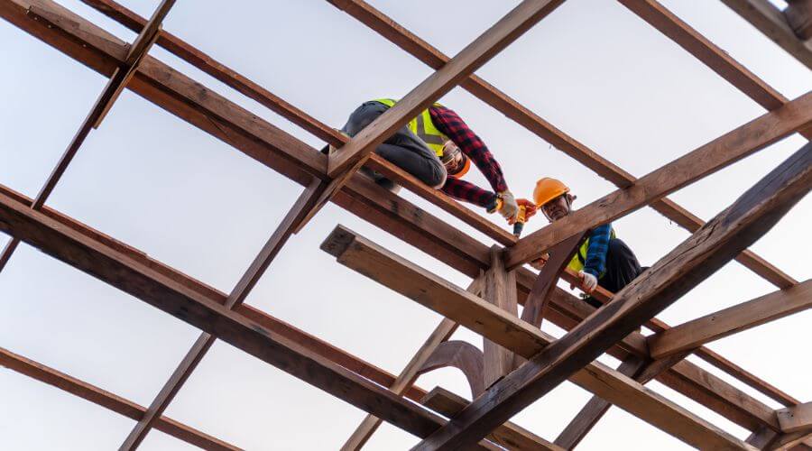 Professional gutter cleaning services in Pisek, ND